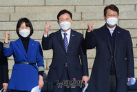 [포토] 가덕도 특별법 통과촉구 민주당 부산시장 예비후보 합동기자회견