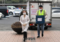 [포토] 아스트라제네카 백신, 수원 권선구보건소 도착