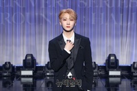 [포토] 베리베리 호영 '넥타이 풀어헤치며'