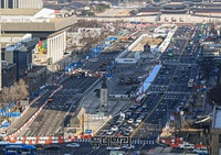 [포토] 광화문광장 서측차로 폐쇄, 동측 양방향 통행