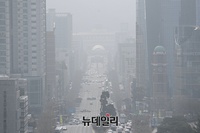 [포토] 초미세먼지로 가려진 예술의전당, 16일부터 점차 해소