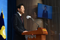[포토] 오세훈 "안철수 후보 수용 정도 불투명 하다"