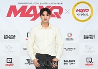 [포토] 류지광 "이원준 맥스큐 촬영 응원왔어요"