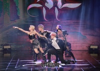 [포토] 혼성그룹 체크메이트, 춤선 돋보이는 무대
