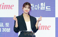 [포토] 배누리, 작아도 너무 작은 얼굴