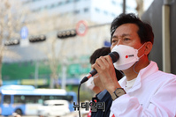 [포토] 수유동 찾은 오세훈 국민의힘 후보