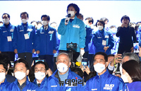 [포토] D-1 홍대 찾은 박영선 후보