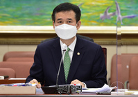 [포토] 국회 출석한 이건리 국민권익위원회 부위원장