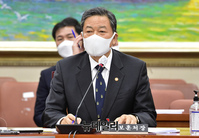 [포토] 답변하는 황기철 국가보훈처장