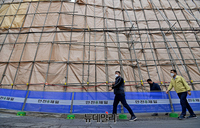 [포토] 삼선5구역 주택 재개발 현장점검 나선 이승로 성북구청장