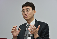 [포토] 김웅 "우리 당이 이길 수 있는 유일한 카드는 변화"