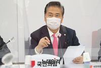 [포토] 방미 결과 설명하는 박진 의원