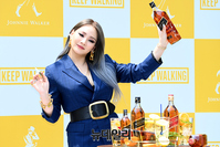 [포토] 씨엘 "조니워커 매력에 빠져보세요"