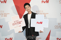 [포토] 정경호 "슬기로운 의사생활 시즌2, 곧 찾아갑니다"