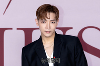 [포토] 5년 만에 신곡 'MUST'로 돌아온 2PM 준케이