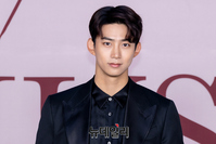 [포토]  2PM 택연, 성숙해진 모습으로 컴백
