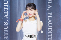 [포토] 이달의소녀 여진 '치명적인 애교 볼살'