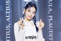 [포토] 이달의소녀 진솔 '진정한 여신'