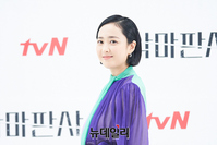 [포토] 배우 김민정 "제가 '악마판사'로 보이나요?"