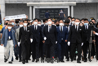 [포토] 국립대전현충원 찾은 윤석열