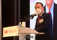 [포토] 원희룡 지지모임 '희망오름' 공동대표 맡은 엄태영 의원