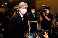 [포토] 부친 빈소 지키는 최재형 전 감사원장