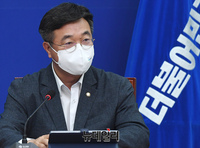 [포토] 발언하는 윤호중 더불어민주당 원내대표
