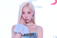 [포토] 드림캐쳐 멤버 한동 "서머 홀리데이로 컴백했어요"