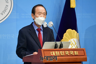 [포토] 기자회견 갖는 장기표 대선 예비후보