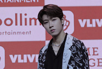[포토] 골든차일드 동현 "타이틀곡은 라팜팜 입니다"