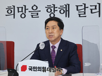[포토] 취임 100일 기자간담회, 발언하는 김기현 원내대표
