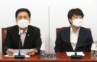 [포토] 모두발언 하는 김기현 국민의힘 원내대표