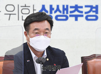 [포토] 발언하는 윤호중 더불어민주당 원내대표