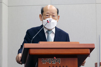 [포토] 인사말 하는 송두환 국가인권위원회 위원장 후보자