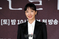 [포토] 배우 전도연 "인간실격, 많은 관심부탁해요"