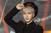 [포토] 오메가엑스 케빈 "컴백했어요"