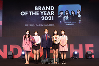 [포토] 브레이브걸스, 2021 올해의 여자아이돌 부문 수상