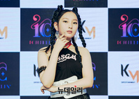 [포토] 아이칠린 초원 '강렬한 개성 뿜뿜'