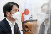 [포토] 모두발언 하는 안철수 국민의당 대표