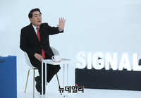 [포토] 답변하는 안상수 국민의힘 대선 경선 후보