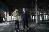 [포토] 영덕시장 화재현장 찾은 윤석열 예비후보