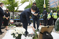 [포토] 자영업자 합동분향소 찾은 이준석 대표