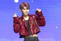 [포토] 니크 료 "한일 합작 11인조로 뭉쳤어요"