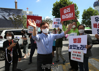 [포토] 대구 서문시장 찾은 최재형 예비후보