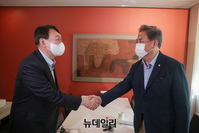 [포토] 박진 의원과 오찬회동 갖는 윤석열 예비후보