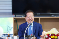 [포토] 사흘만에 다시 대구 찾은 홍준표 예비후보