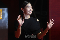 [포토] 박소담 "부산국제영화제 찾은 팬들 반가워요"