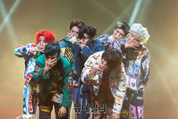 [포토] 강렬한 무대 선보이는 블리처스