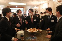 [포토] 국민미래포럼 참석한 윤석열 