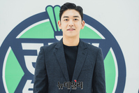 [포토] 이용대 "tvN 새 예능 '라켓보이즈' 많은 관심 부탁해요"